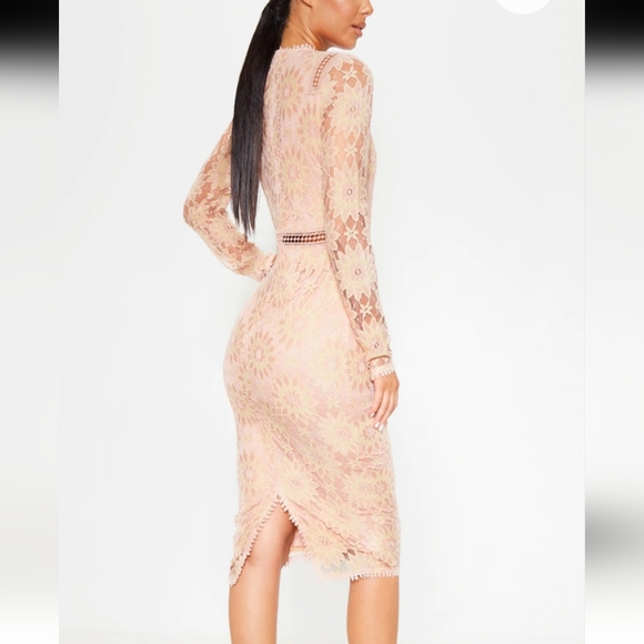 NEW- Pretty Little Things Dusty Pink Long Sleeve Lace Bodycon Dress, Size 6 - Picture 2 of 8